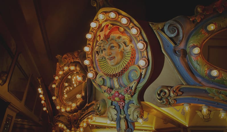 Hotel Monteleone Carousel Bar Art